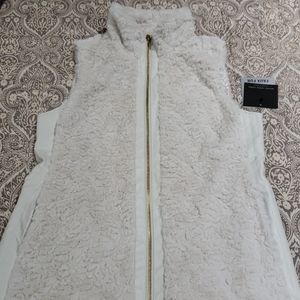 Andrew Marc Sleeveless Jacket Size M NWT
